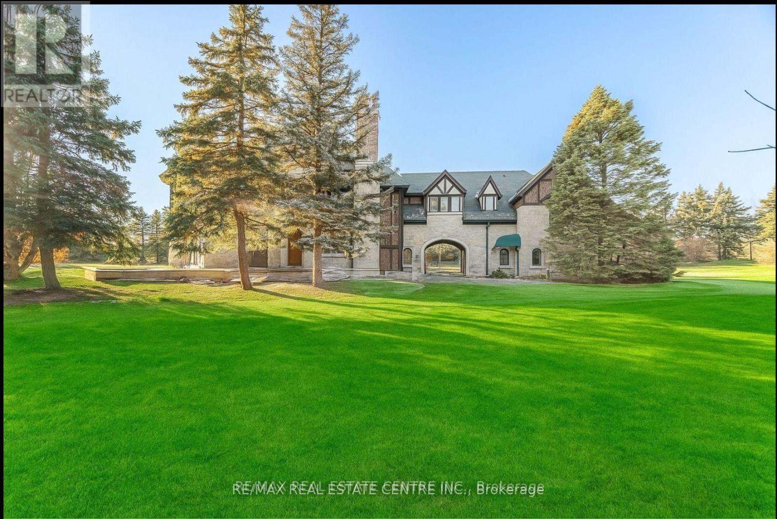 2 Edgeforest Drive, Brampton, Ontario  L6P 0E1 - Photo 2 - W12487662