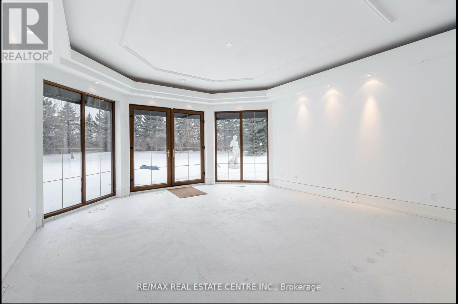 2 Edgeforest Drive, Brampton, Ontario  L6P 0E1 - Photo 22 - W12487662