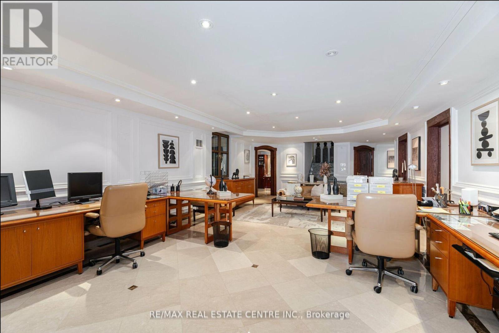 2 Edgeforest Drive, Brampton, Ontario  L6P 0E1 - Photo 25 - W12487662