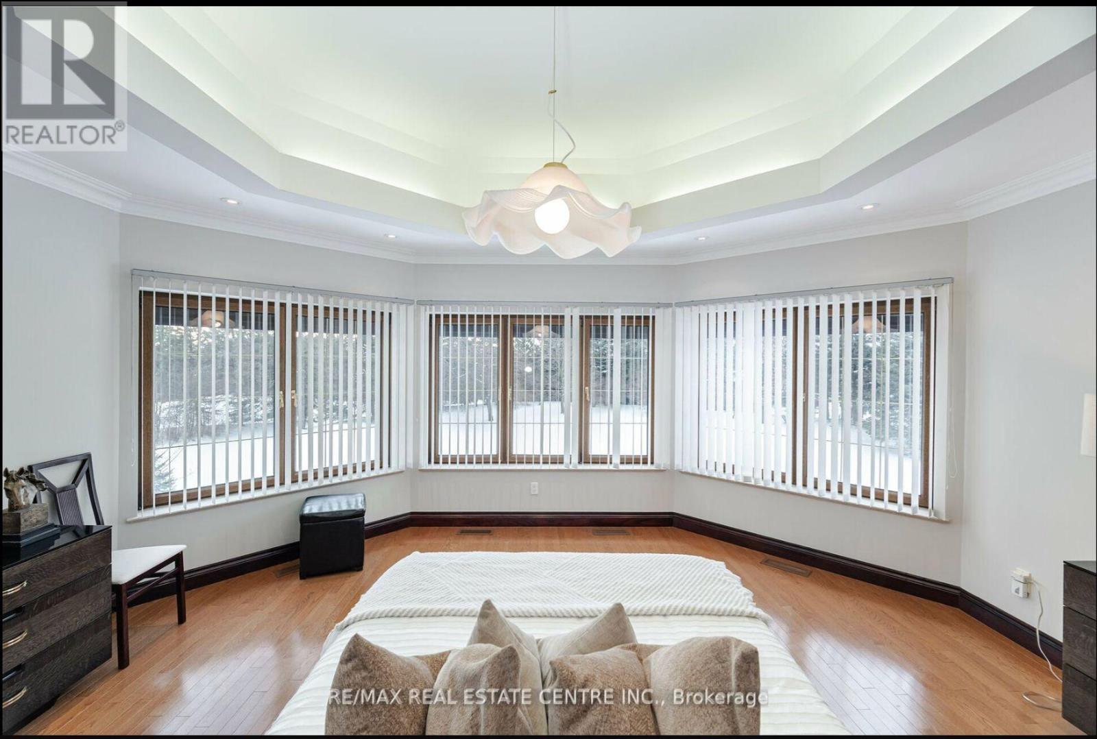 2 Edgeforest Drive, Brampton, Ontario  L6P 0E1 - Photo 37 - W12487662