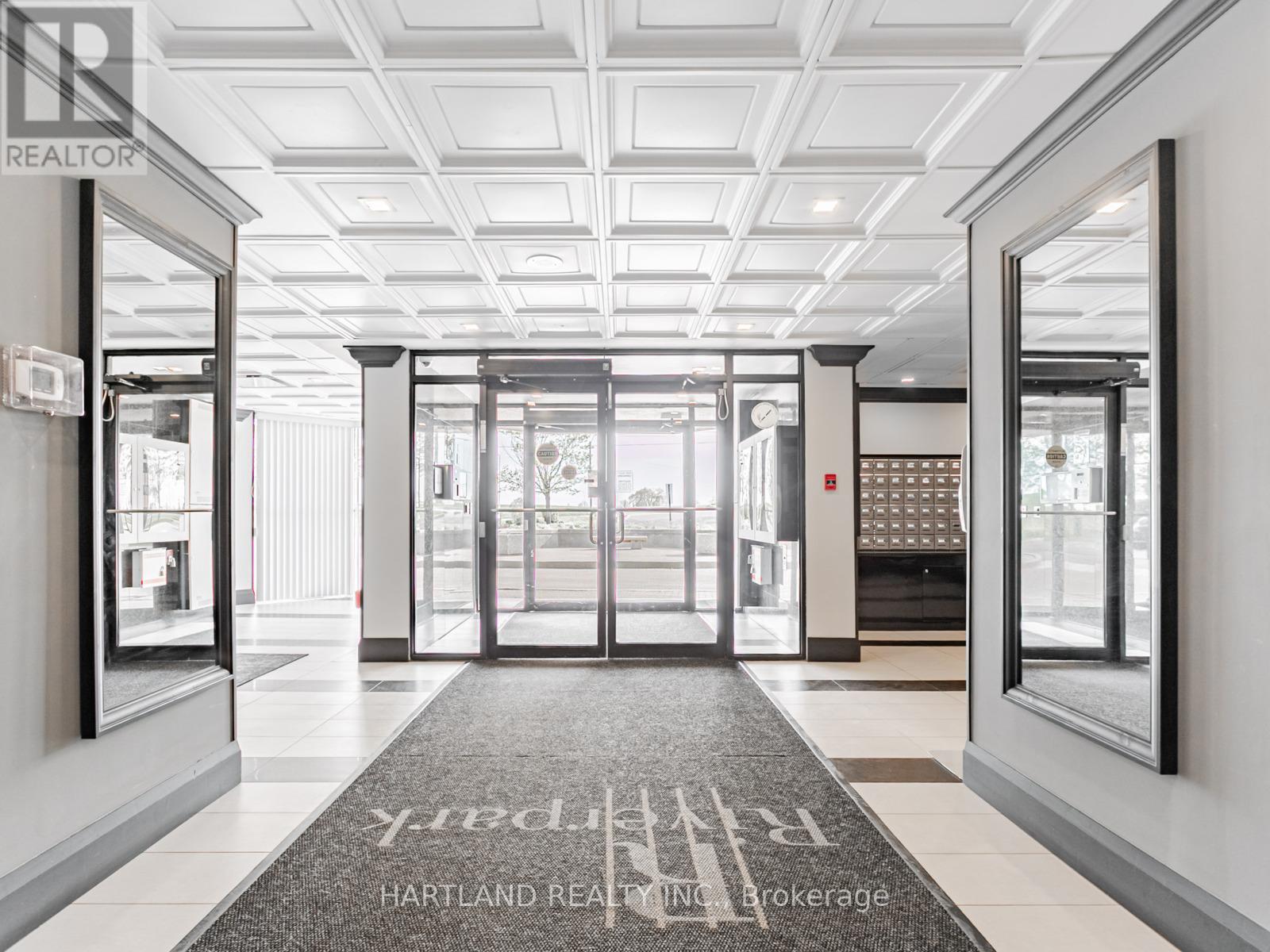 306 - 600 Rexdale Boulevard, Toronto, Ontario  M9W 6T4 - Photo 2 - W12487667