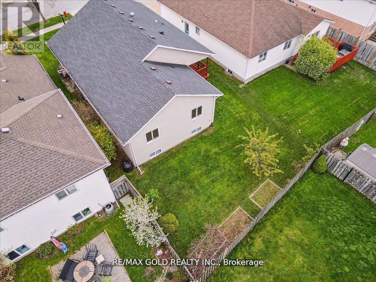 8163 Harvest Crescent, Niagara Falls, Ontario  L2H 3G4 - Photo 43 - X12487639