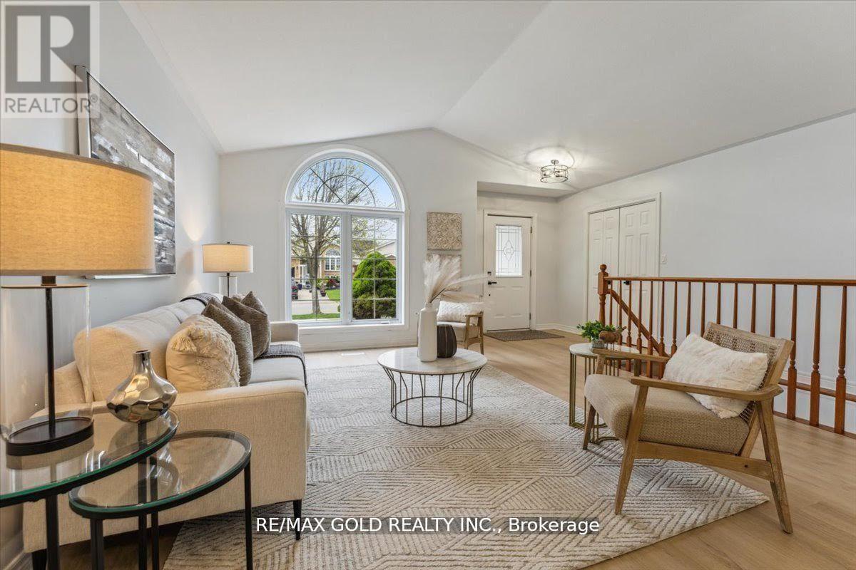 8163 Harvest Crescent, Niagara Falls, Ontario  L2H 3G4 - Photo 7 - X12487639