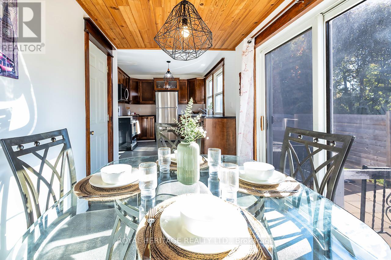 5 Roosevelt Street, Kawartha Lakes (Lindsay), Ontario  K9V 2X6 - Photo 14 - X12487668