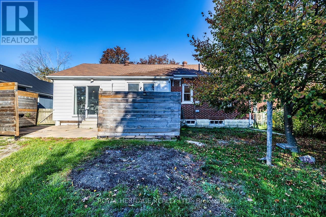 5 Roosevelt Street, Kawartha Lakes (Lindsay), Ontario  K9V 2X6 - Photo 22 - X12487668