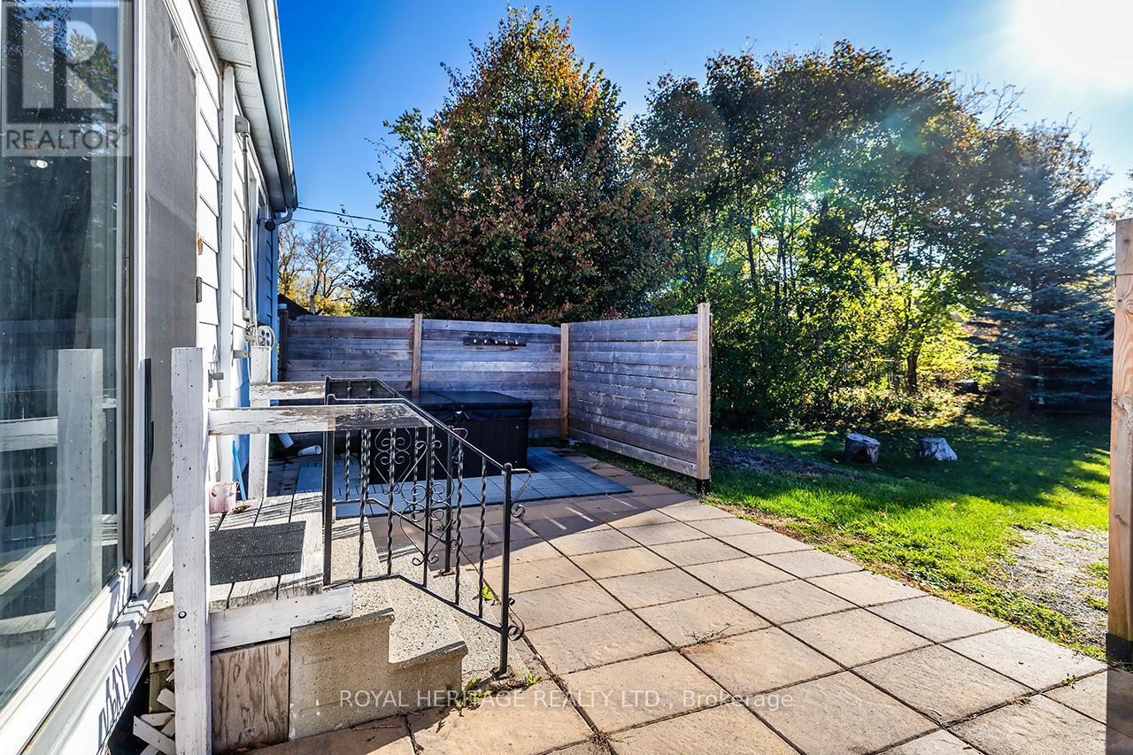 5 Roosevelt Street, Kawartha Lakes (Lindsay), Ontario  K9V 2X6 - Photo 26 - X12487668