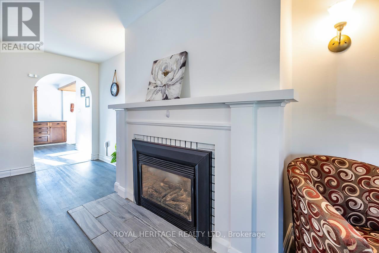 5 Roosevelt Street, Kawartha Lakes (Lindsay), Ontario  K9V 2X6 - Photo 6 - X12487668