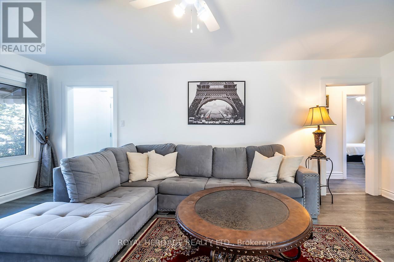 5 Roosevelt Street, Kawartha Lakes (Lindsay), Ontario  K9V 2X6 - Photo 7 - X12487668