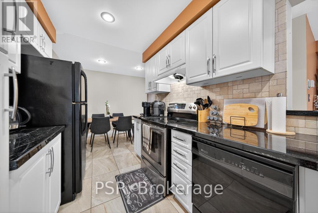 28 - 171 Highbury Drive, Hamilton, Ontario  L8J 3T6 - Photo 12 - X12487671