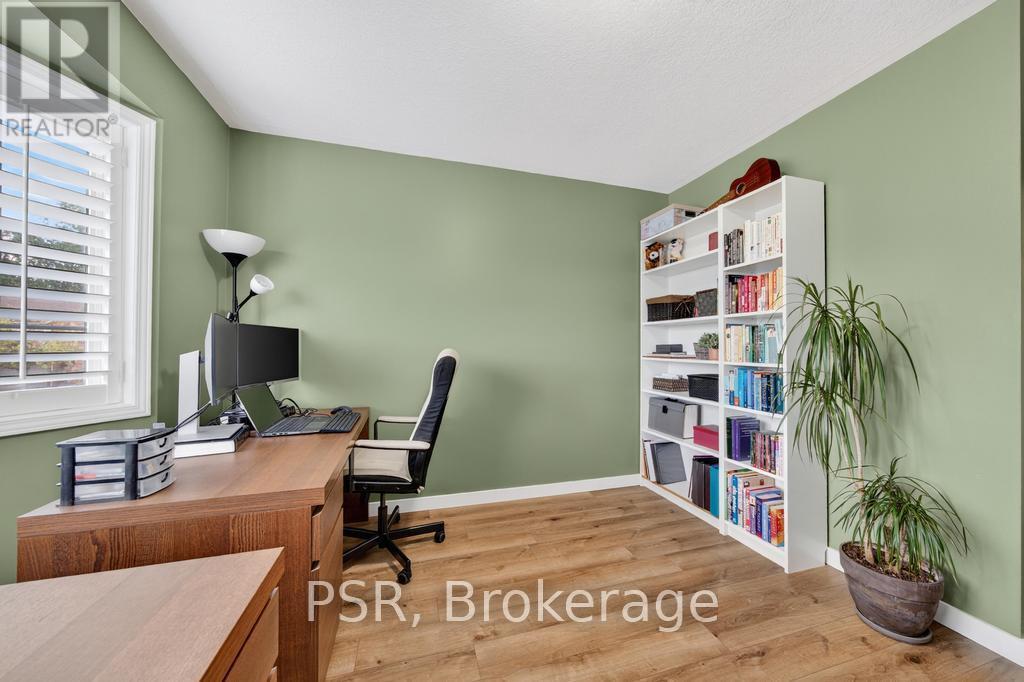 28 - 171 Highbury Drive, Hamilton, Ontario  L8J 3T6 - Photo 24 - X12487671