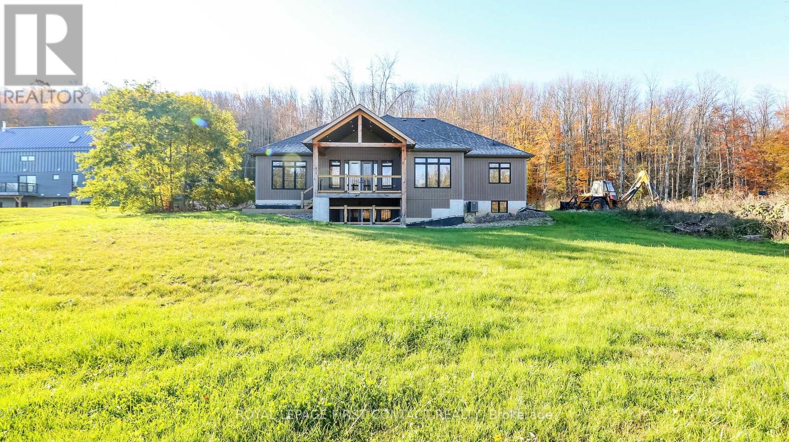 135 Old Highway #26, Meaford, Ontario  N4L 1W7 - Photo 12 - X12487672