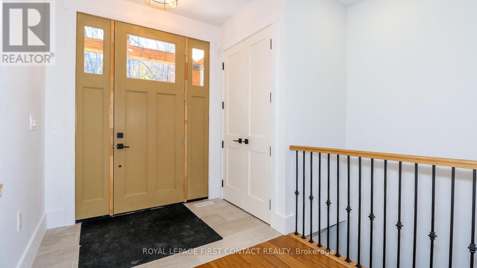 135 Old Highway #26, Meaford, Ontario  N4L 1W7 - Photo 17 - X12487672