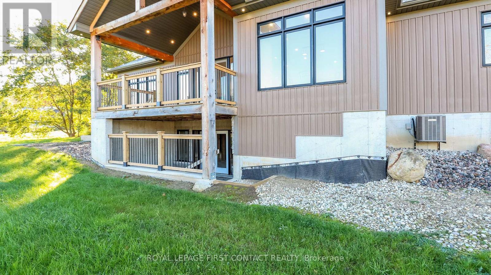 135 Old Highway #26, Meaford, Ontario  N4L 1W7 - Photo 7 - X12487672