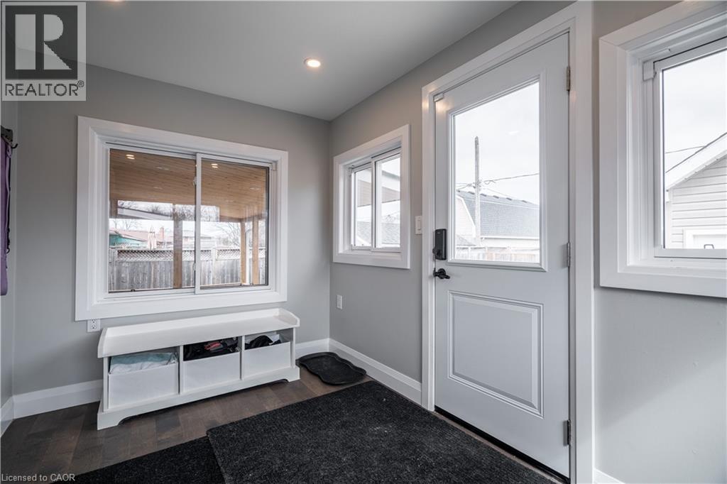 14 Milton Road, St. Catharines, Ontario  L2P 3E8 - Photo 18 - 40784021