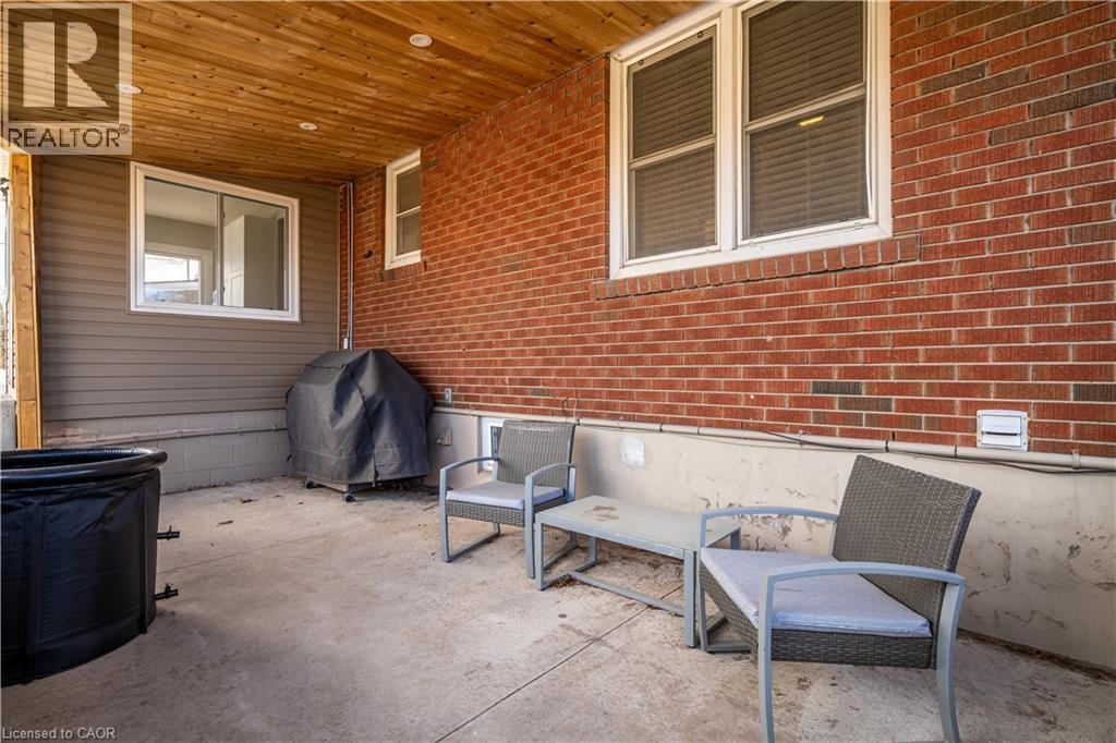 14 Milton Road, St. Catharines, Ontario  L2P 3E8 - Photo 43 - 40784021