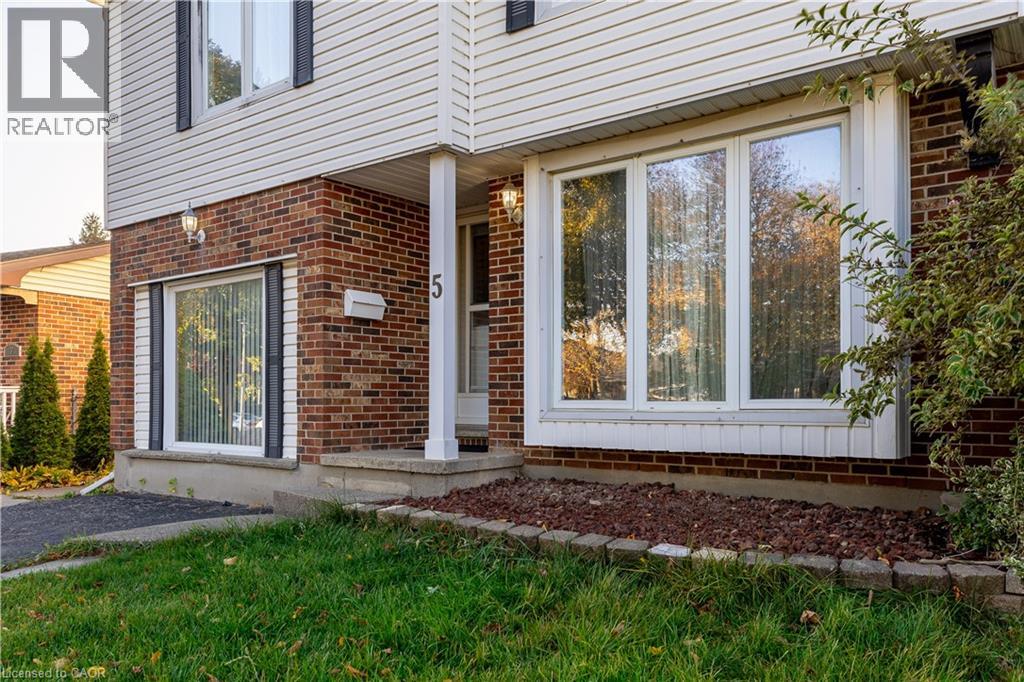 5 Lochern Road, London, Ontario  N5Z 4L5 - Photo 39 - 40782615