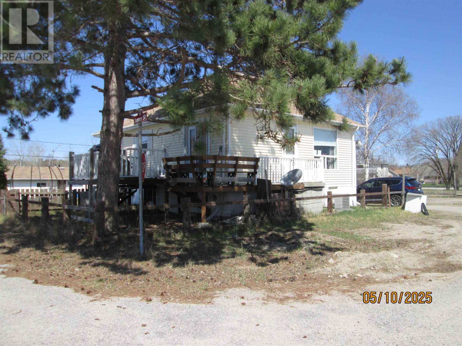 201 Garden Street, Ignace, Ontario P0T 1T0 - Photo 2 - TB251109