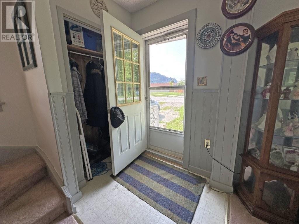 2 Stewart Ave, Red Rock, Ontario  P0T 2P0 - Photo 7 - TB252202