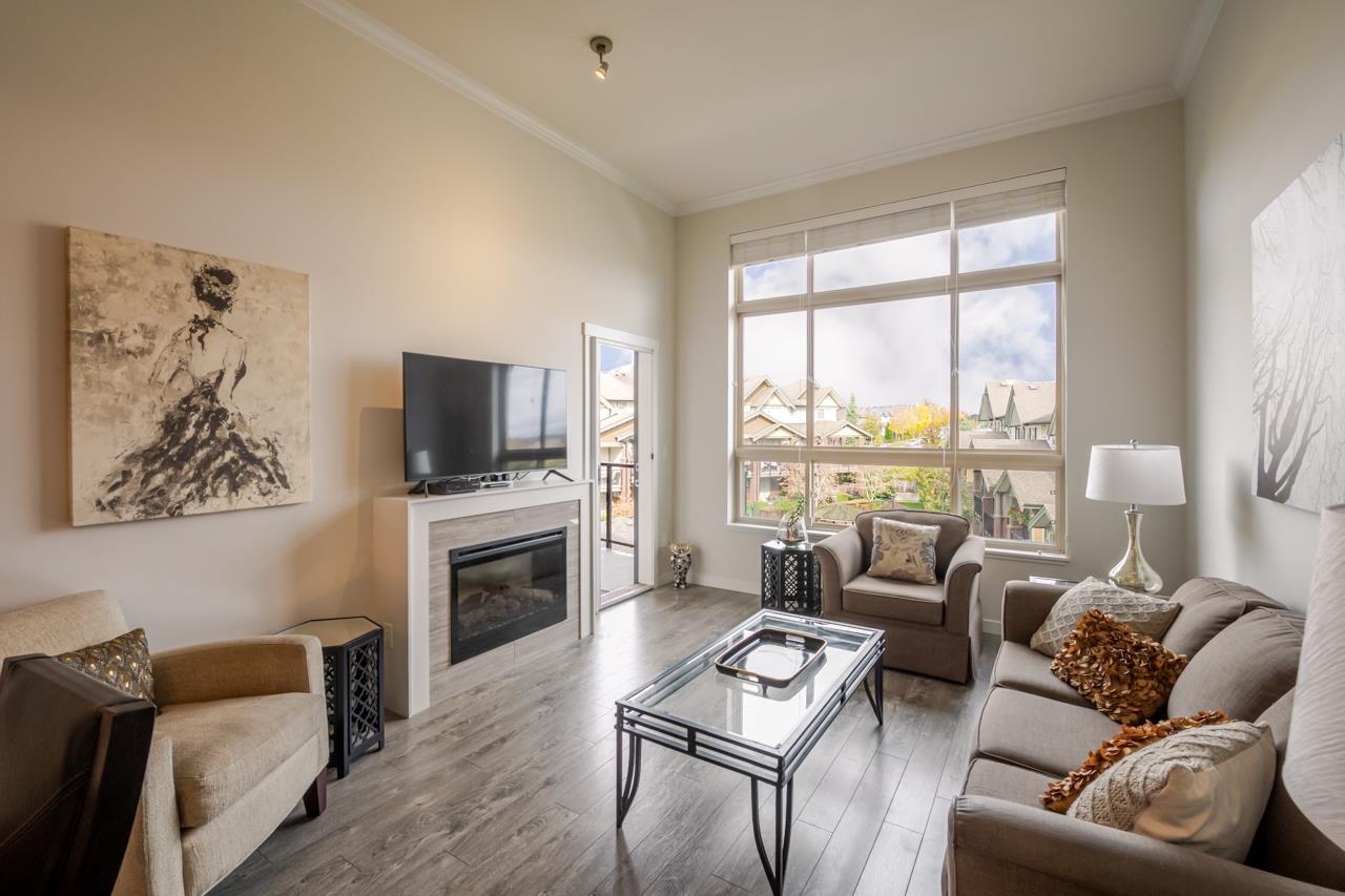 404 19201 66A AVENUE, Surrey, British Columbia