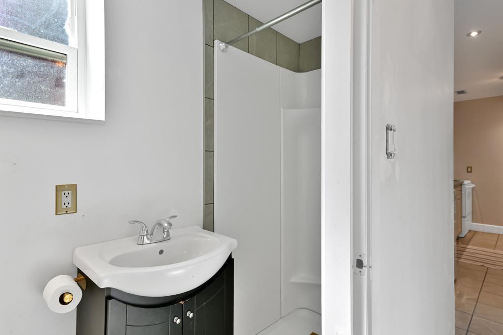 14486 109 Avenue, Surrey, British Columbia  V3R 1Y1 - Photo 36 - R3062209