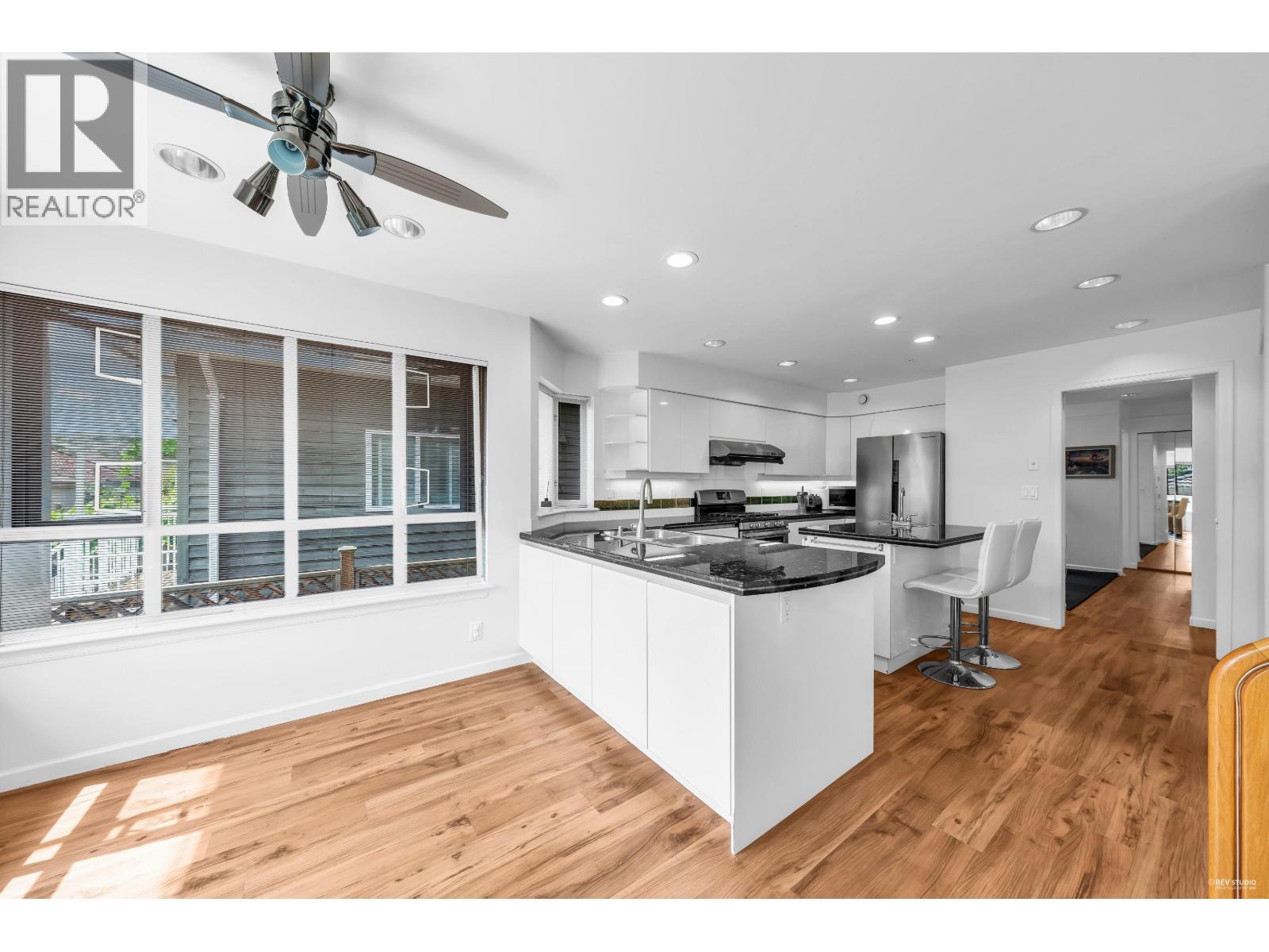 2848 W 20TH AVENUE, Vancouver, British Columbia