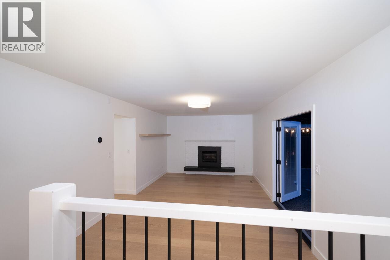 5 Campion Court, Port Moody, British Columbia  V3H 4A9 - Photo 17 - R3042560