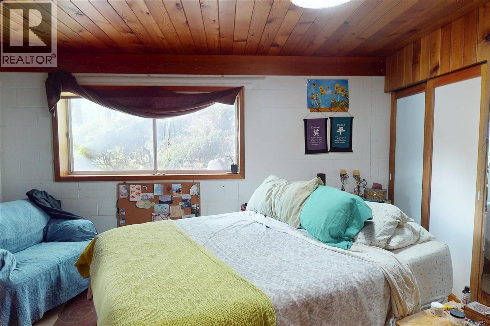 525 Whaletown Rd, Cortes Island, British Columbia  V0P 1Z0 - Photo 20 - 1018529