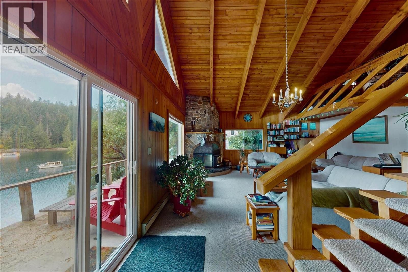 525 Whaletown Rd, Cortes Island, British Columbia  V0P 1Z0 - Photo 27 - 1018529