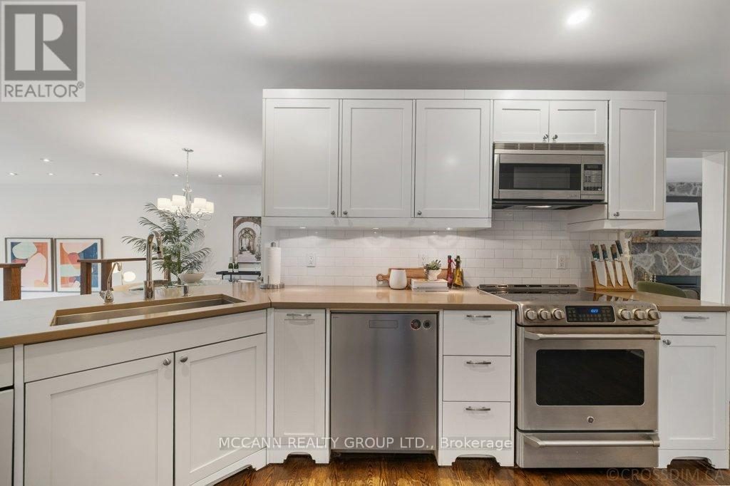 43 Sherwood Avenue, Toronto, Ontario  M4P 2A6 - Photo 14 - C12487685