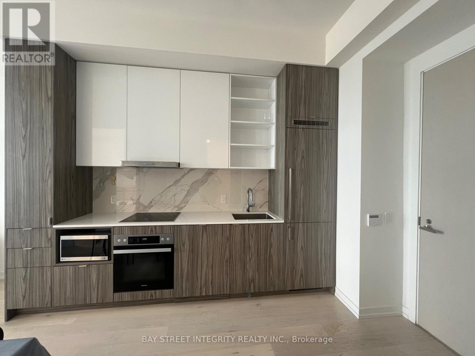 55 Cooper Street, Toronto, Ontario  M5E 0G1 - Photo 3 - C12487696