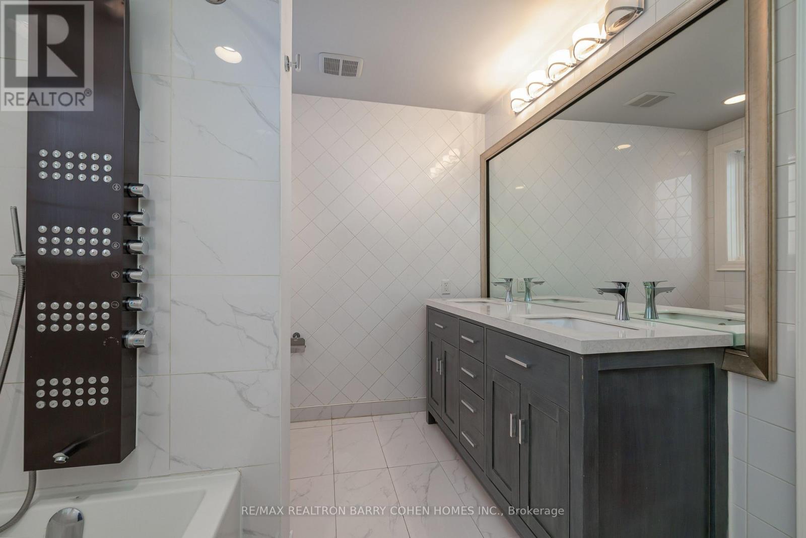 29 Glen Rush Boulevard, Toronto, Ontario  M5N 2T4 - Photo 17 - C12487712