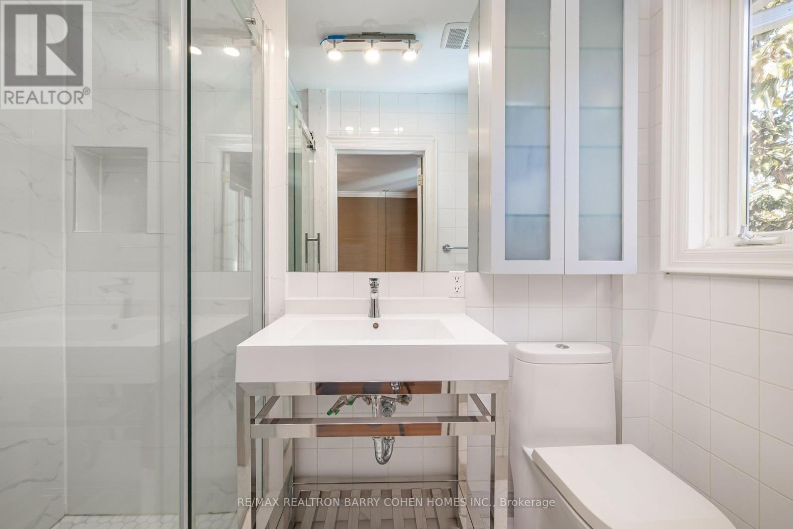 29 Glen Rush Boulevard, Toronto, Ontario  M5N 2T4 - Photo 24 - C12487712