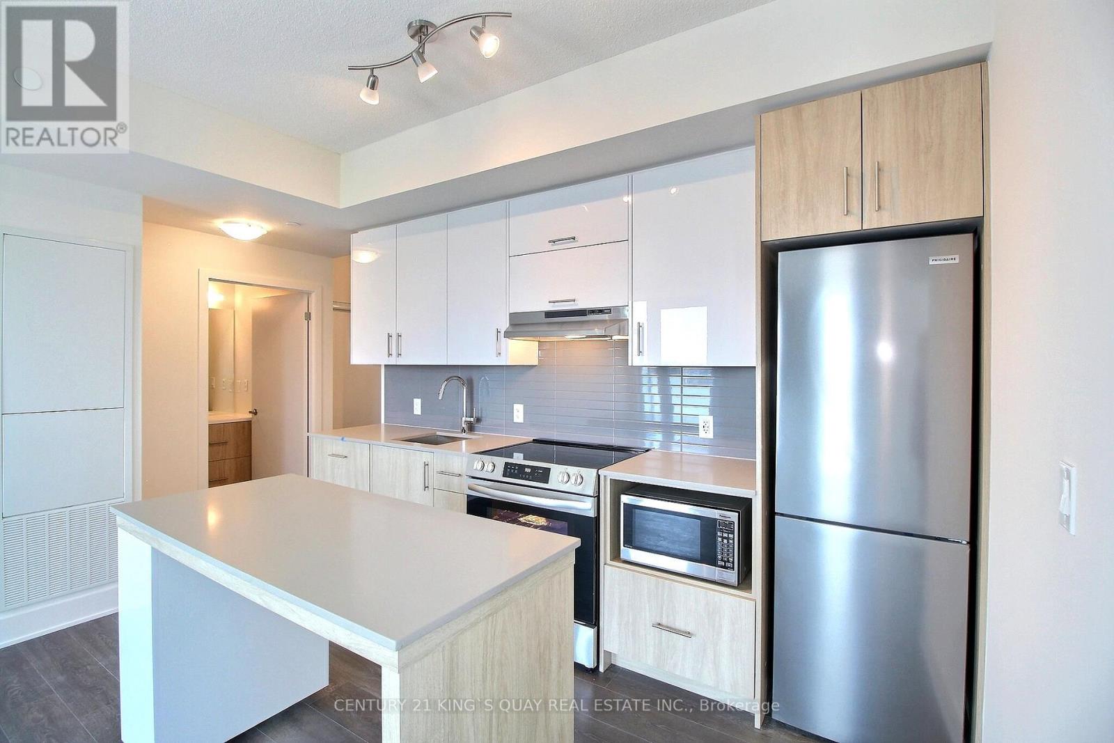 2211 - 188 Fairview Mall Drive, Toronto, Ontario  M2J 0H7 - Photo 3 - C12487718