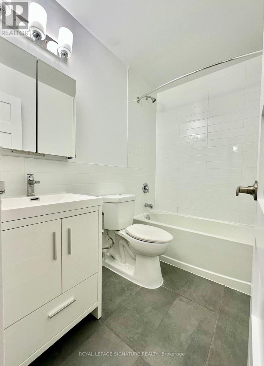 809 - 666 Spadina Avenue, Toronto, Ontario  M5S 2H8 - Photo 17 - C12487725