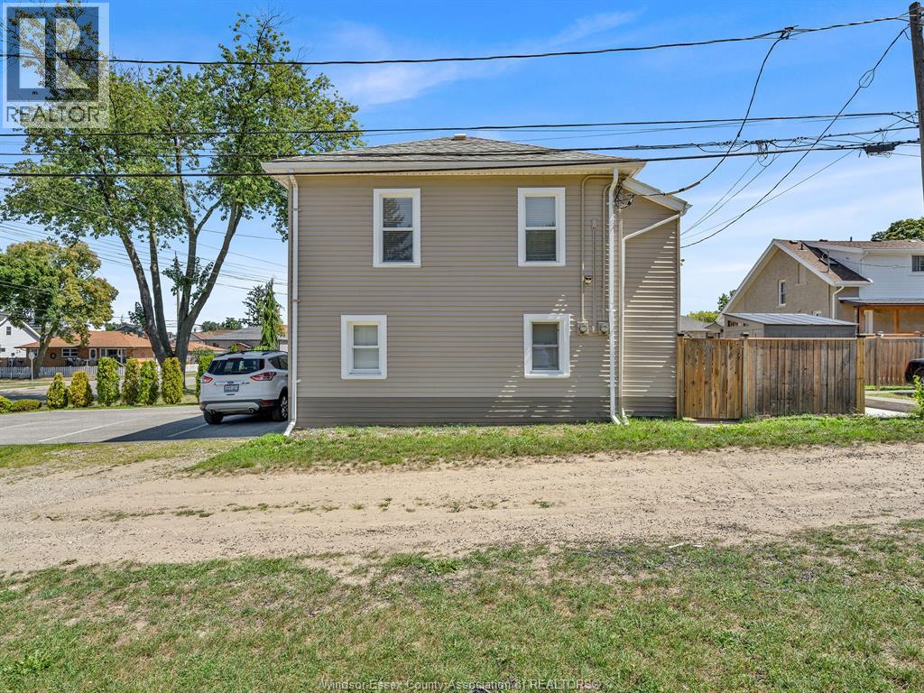 911 Ellrose Avenue, Windsor, Ontario  N8Y 3W8 - Photo 17 - 25027462