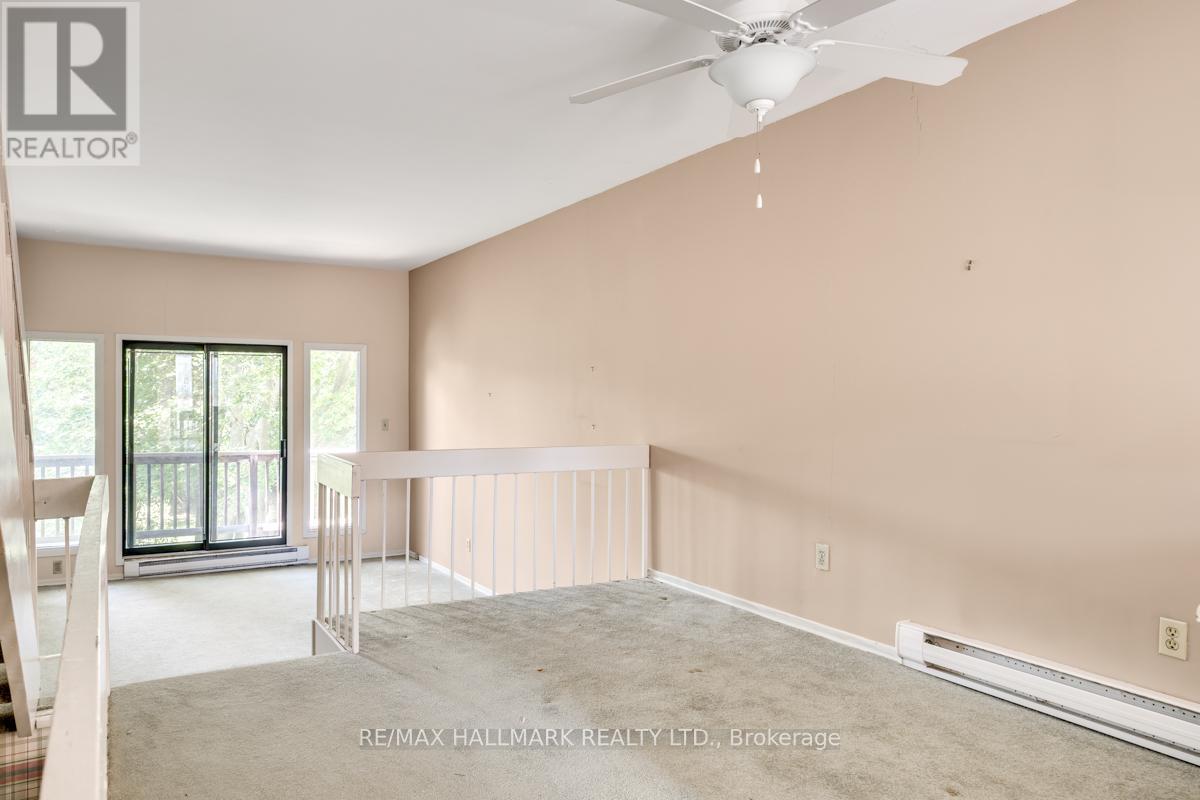 5 Bowmore Road, Toronto, Ontario  M4L 3H6 - Photo 5 - E12487676