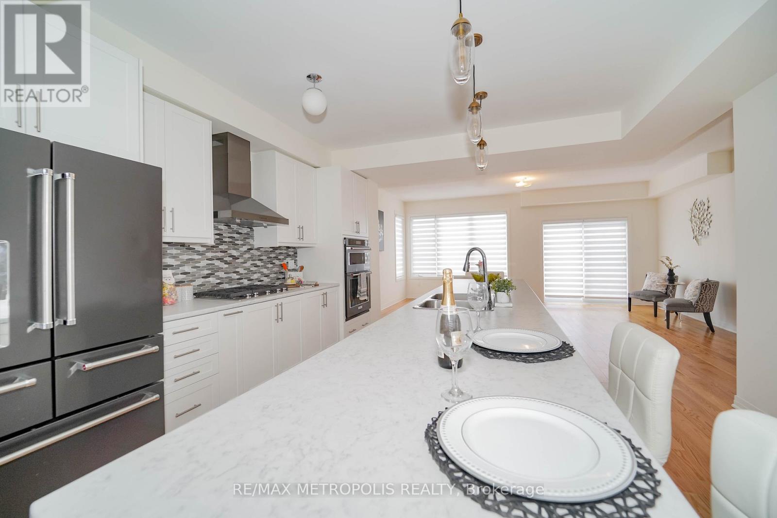 11 Yacht Drive, Clarington, Ontario  L1C 4B1 - Photo 18 - E12487694