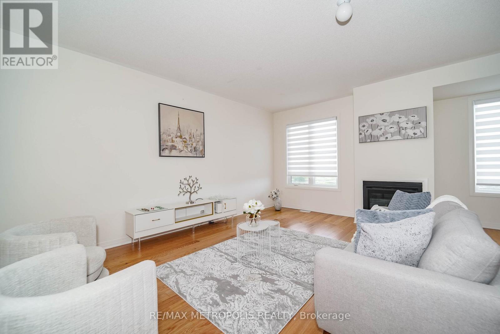 11 Yacht Drive, Clarington, Ontario  L1C 4B1 - Photo 19 - E12487694