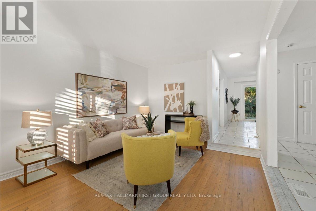 1238 Charlotte Circle, Pickering, Ontario  L1V 3P8 - Photo 3 - E12487716