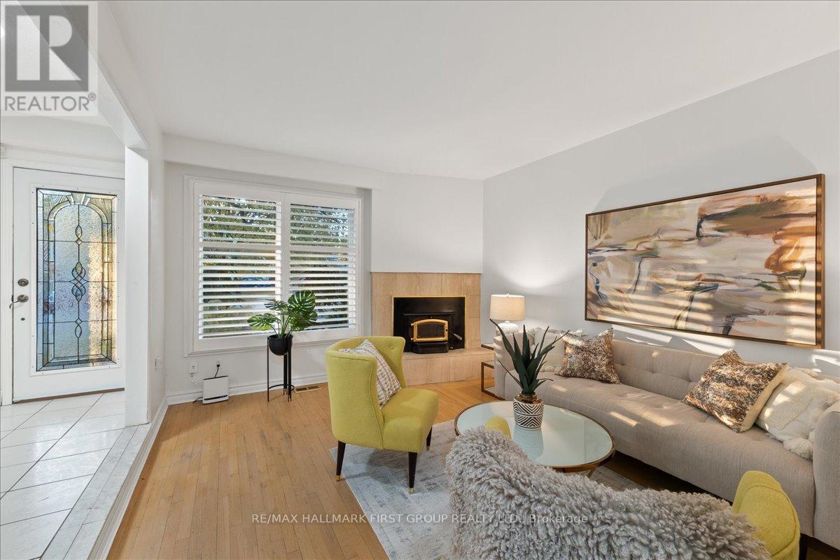 1238 Charlotte Circle, Pickering, Ontario  L1V 3P8 - Photo 4 - E12487716