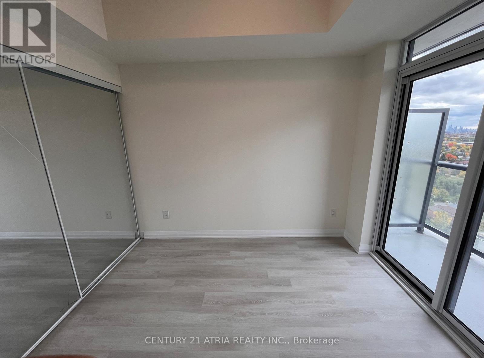 2101 - 3260 Sheppard Avenue, Toronto, Ontario  M1T 3K3 - Photo 2 - E12487726