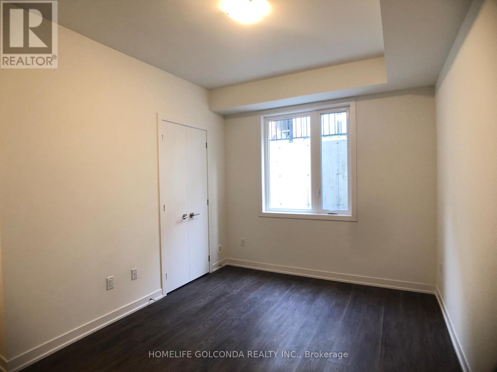 1121 - 12 David Eyer Road, Richmond Hill, Ontario  L4S 0N4 - Photo 13 - N12487732