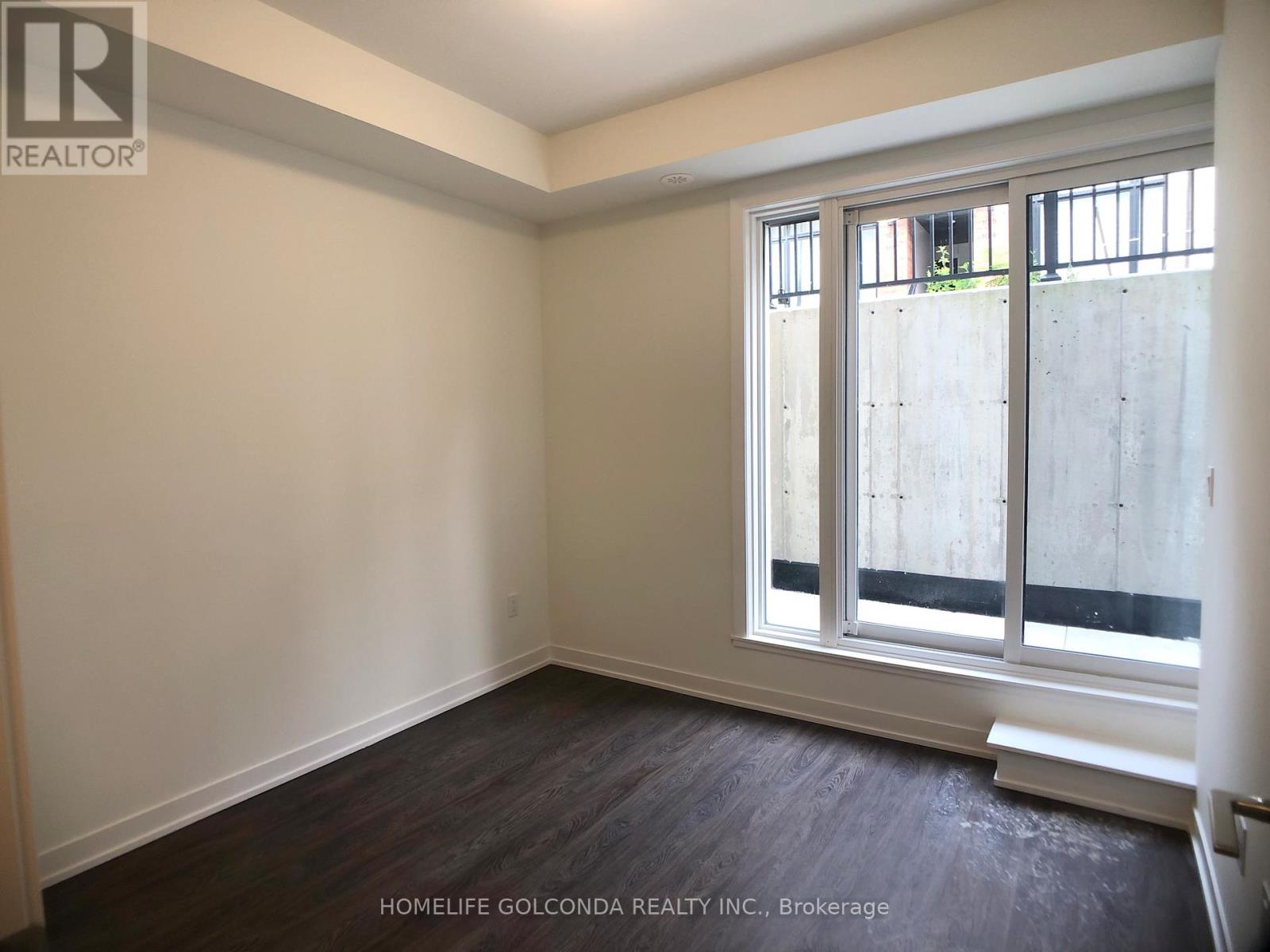 1121 - 12 David Eyer Road, Richmond Hill, Ontario  L4S 0N4 - Photo 16 - N12487732