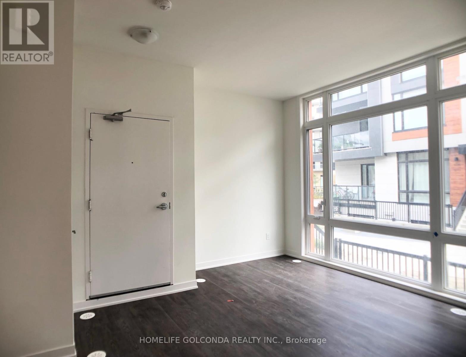 1121 - 12 David Eyer Road, Richmond Hill, Ontario  L4S 0N4 - Photo 9 - N12487732