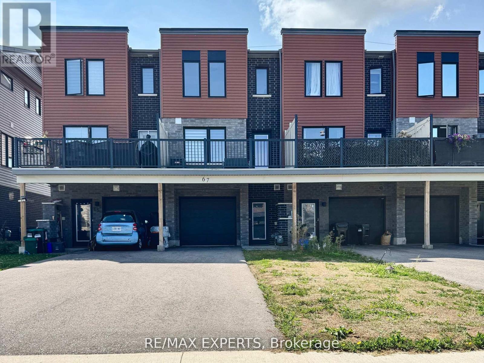 67 Fairlane Avenue, Barrie (Painswick South), Ontario  L9J 0N1 - Photo 3 - S12487733