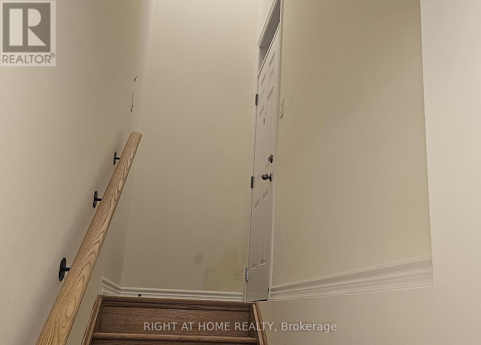 1 - 150 Terry Fox Drive, Barrie, Ontario  L9S 2Z8 - Photo 3 - S12487737