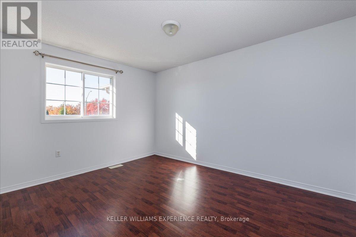 4 Tunbridge Road, Barrie, Ontario  L4M 6S8 - Photo 9 - S12487739