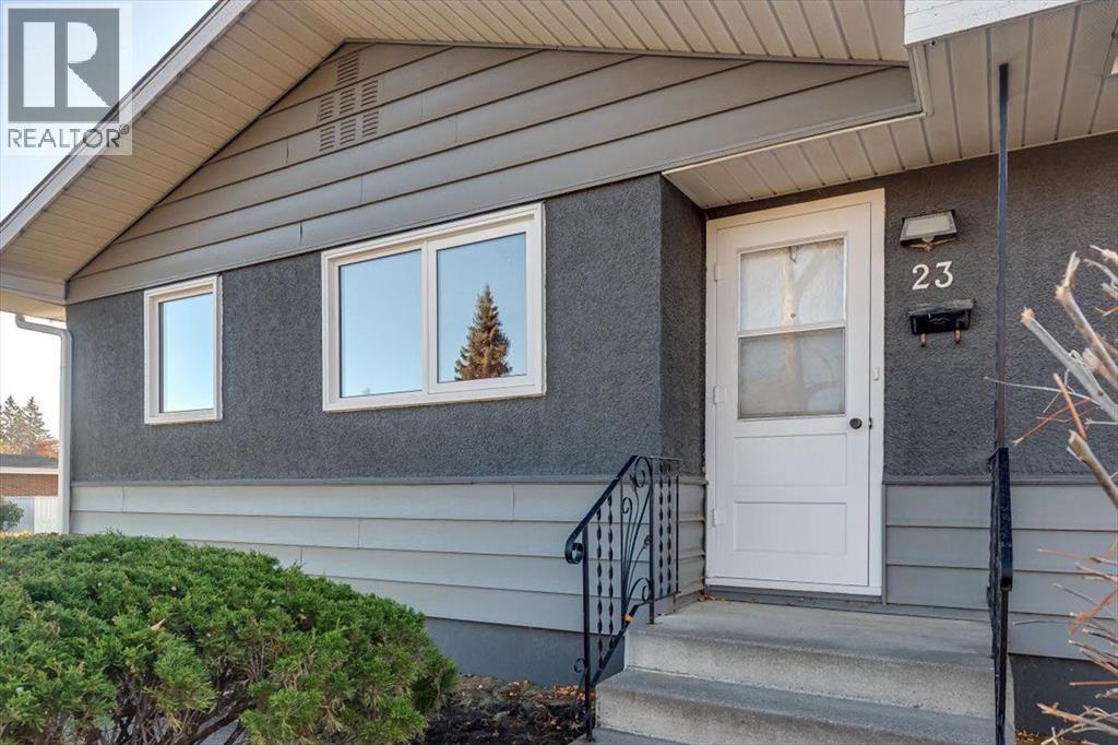 23 Spencer Street, Red Deer, Alberta  T4N 0B1 - Photo 3 - A2265300