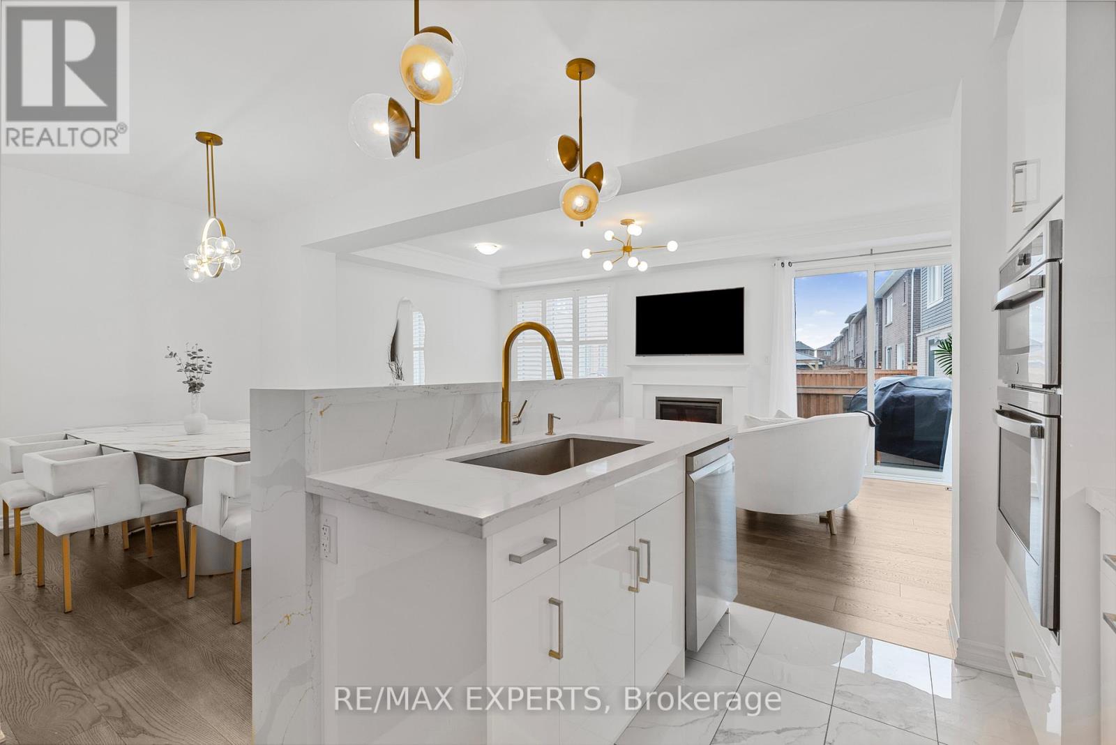 1358 Lobelia Crescent, Milton, Ontario  L9E 1X5 - Photo 14 - W12487682