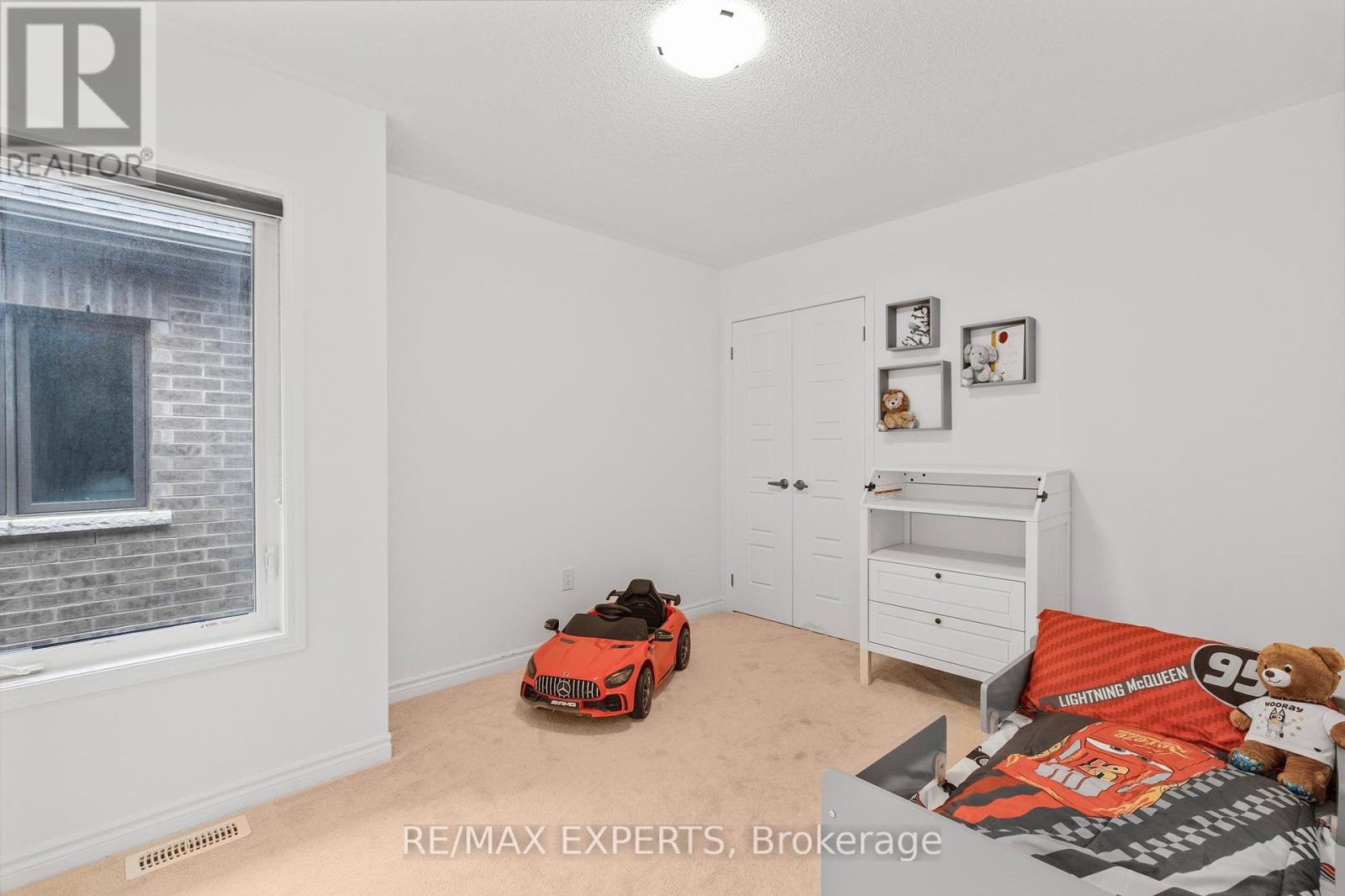 1358 Lobelia Crescent, Milton, Ontario  L9E 1X5 - Photo 26 - W12487682